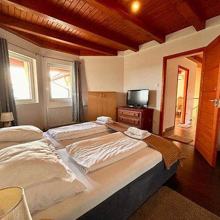 Villa Somlyo Fot Buitenkant foto