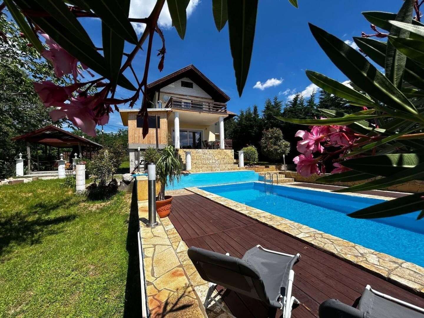 Villa Somlyo Fot Buitenkant foto
